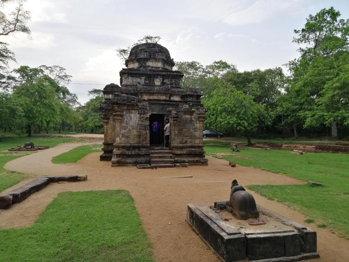 Geethani Tourist Home Polonnaruwa Luaran gambar